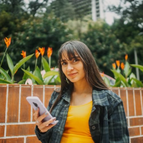 Photo by <a href="https://unsplash.com/@sakgraphy" rel="nofollow">Shalom de León</a> on <a href="https://unsplash.com/?utm_source=hostinger&utm_medium=referral" rel="nofollow">Unsplash</a> 